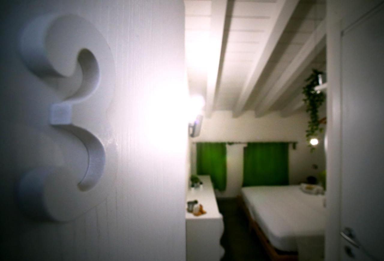 Ermi Hotel Sona Exterior photo